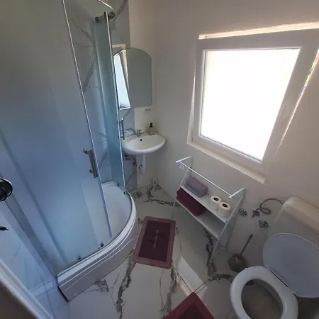 Fly & アパート *